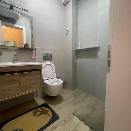 Sibora's * Golem (Tirana)