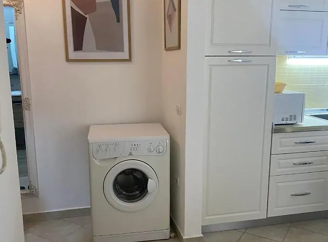 Sibora's Lägenhet